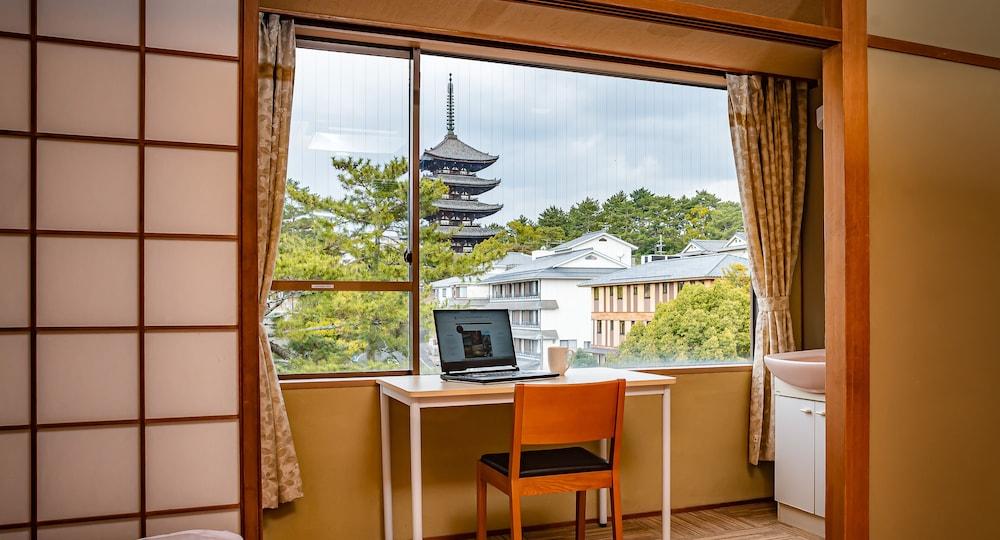 Nara Visitor Center And Inn Eksteriør bilde